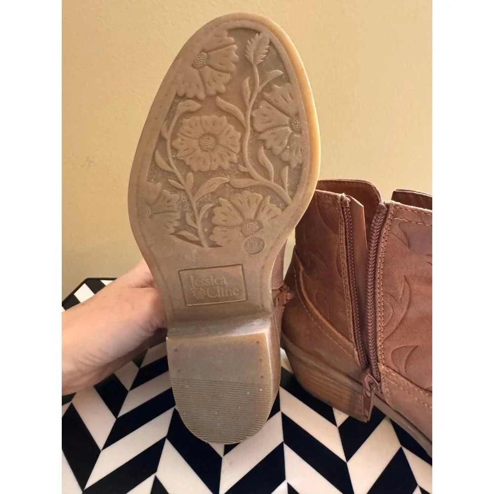 Jessica Cline Darlin‎ Tan Faux Suede Western Ankle Boots Kids Size 13M 248328